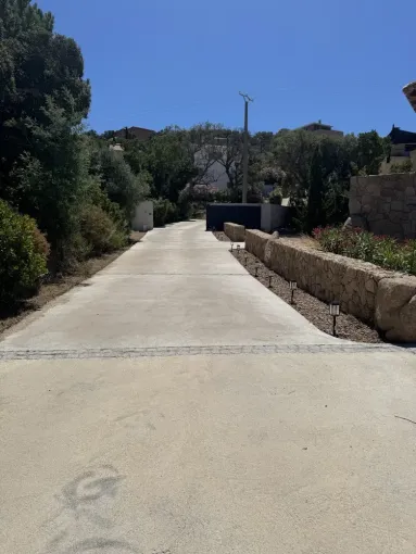 Aménagement d’un chemin privé à Cirindinu (Lecci) - pose de luminaires et débroussaillage, Porto-Vecchio, SOS Multiservices