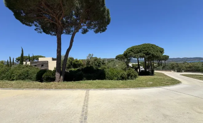 Remise en état d’un domaine à Villata, dans la région de Porto Vecchio, Porto-Vecchio, SOS Multiservices