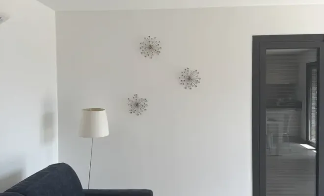 Installation d’éléments de décoration, pose de miroir, de tableaux, de luminaires suspendus à Porto Vecchio, Porto-Vecchio, SOS Multiservices