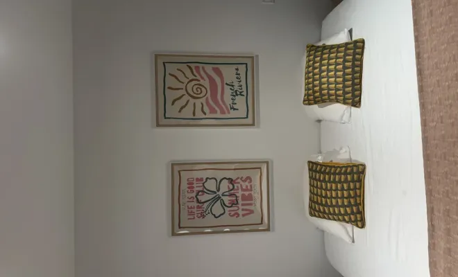 Installation d’éléments de décoration, pose de miroir, de tableaux, de luminaires suspendus à Porto Vecchio, Porto-Vecchio, SOS Multiservices